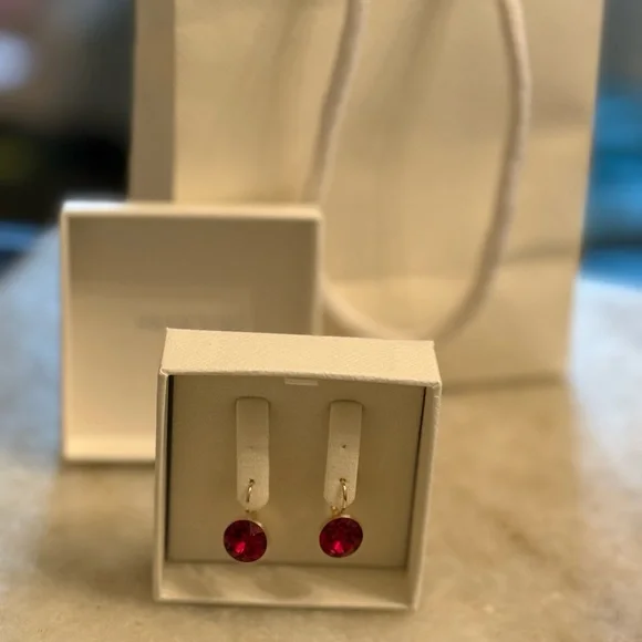 SWAROVSKI Gold Bella Drop Earrings with Deep Red Crystal NIB - Picture 2 of 6
